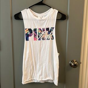 VINTAGE PINK Graphic Tank Top Size x Small